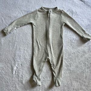 Old Navy footed pajamas